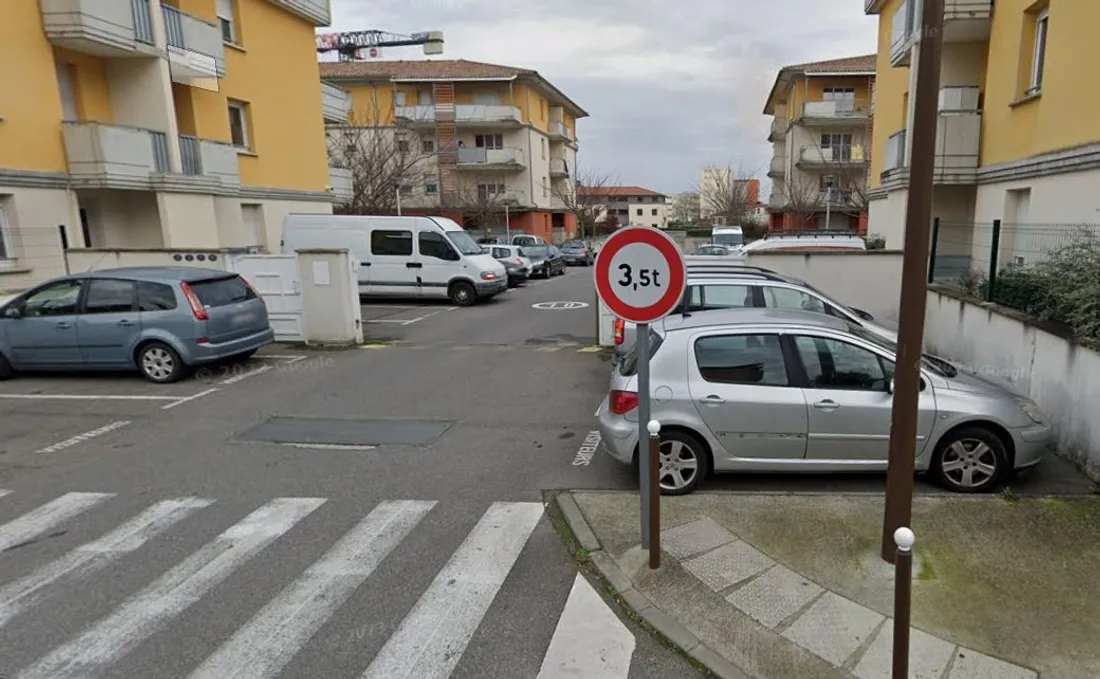 rue Aimé Césaire, Muret. 