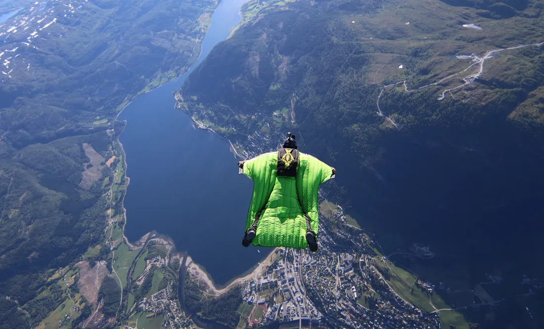 Wingsuit