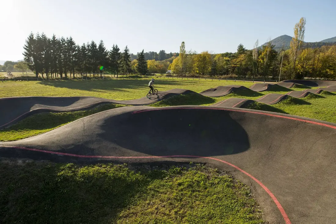 Les pumptracks sont à la mode en Alsace