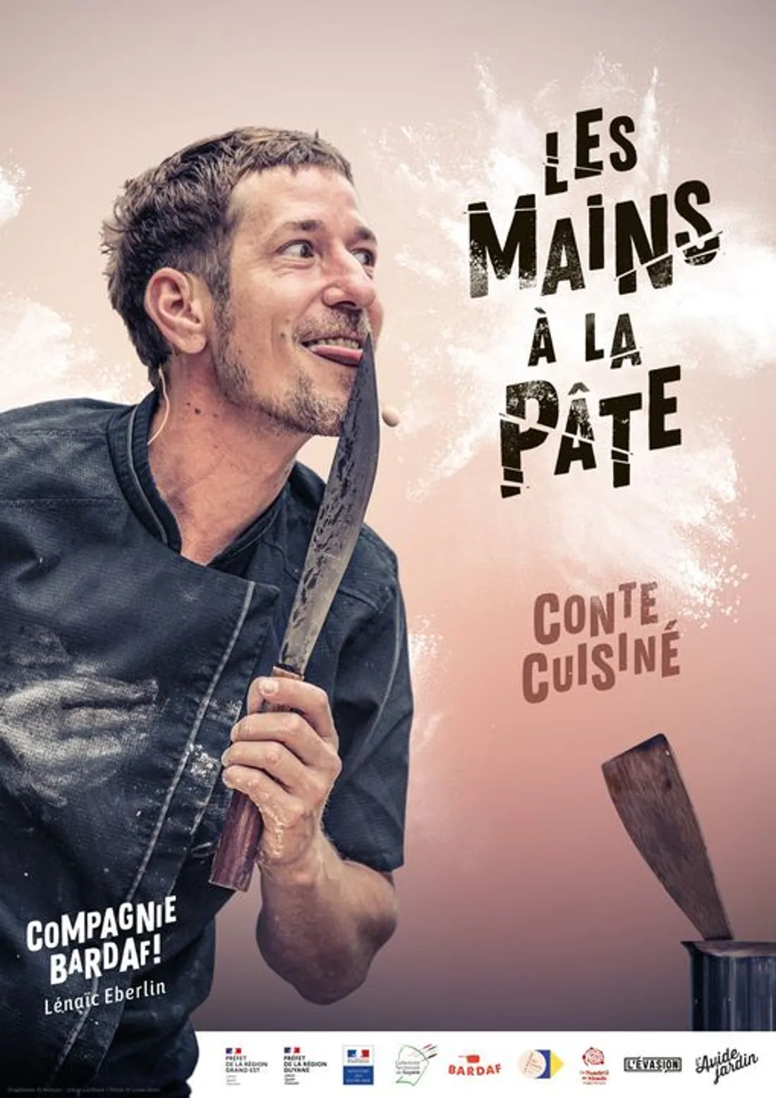 LES MAINS À LA PÂTE