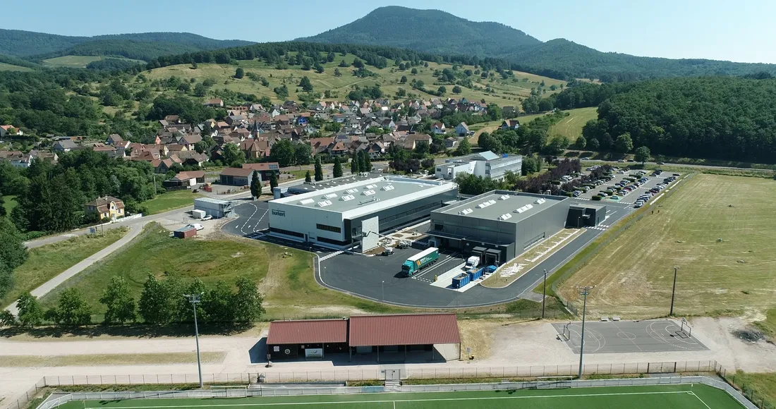 Sur les prairies, Bürkert a inauguré l'extension de son usine de Triembach-au-Val