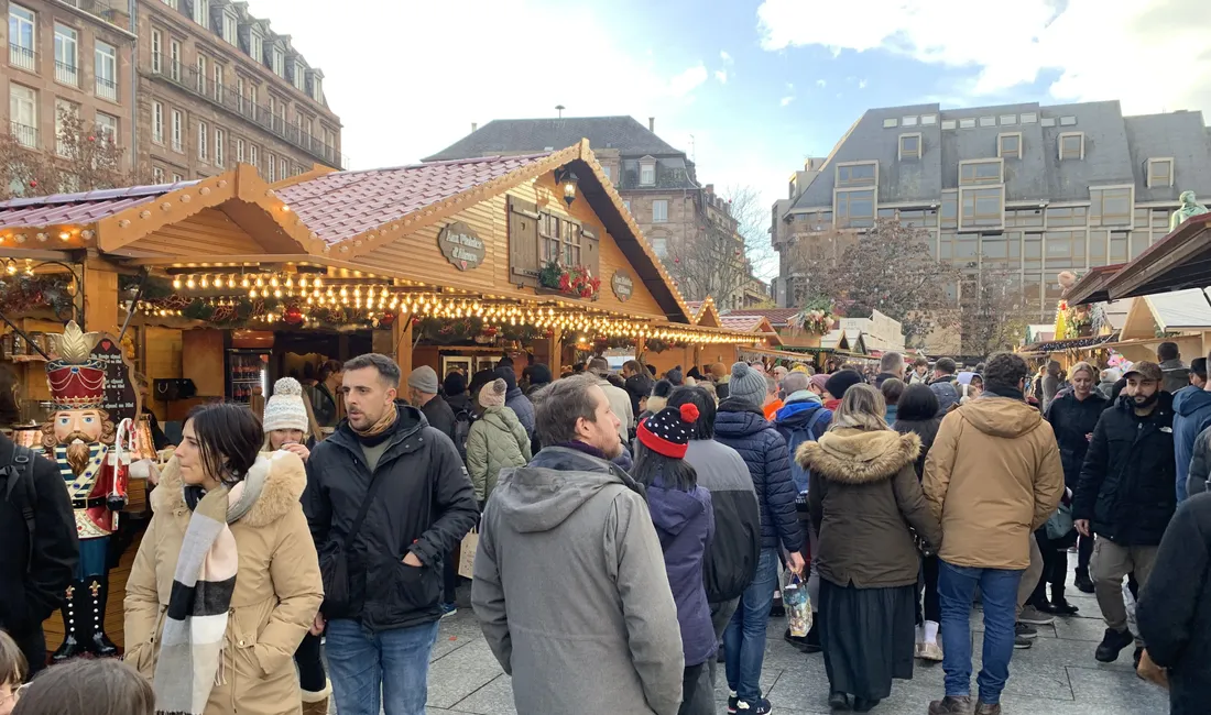 En 2022, le marché de Noël avait rassemblé 2,8 millions de visiteurs. 