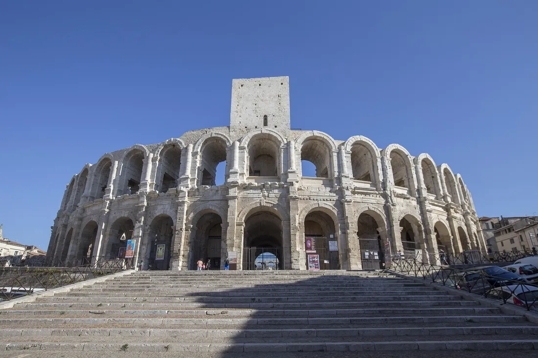Arles