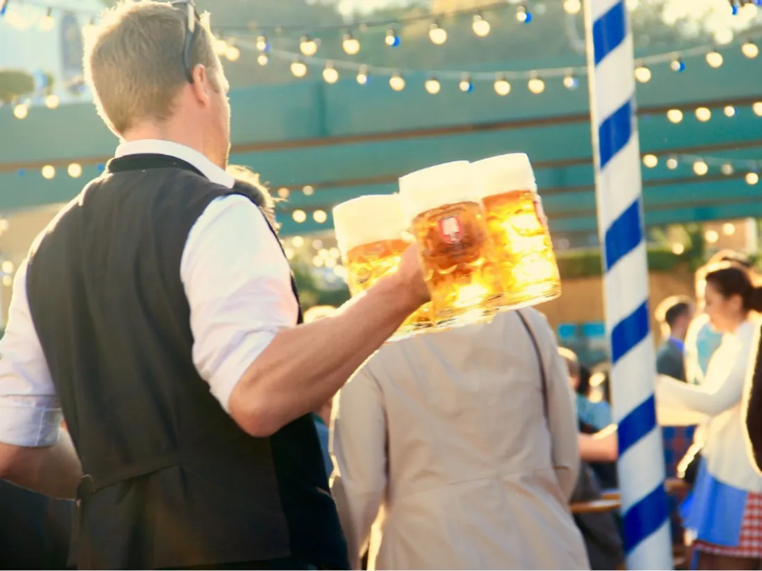 Des établissements lillois cherchent encore du monde pour la braderie