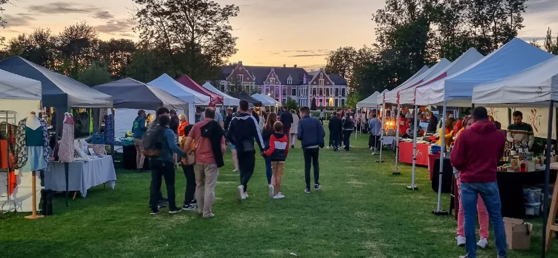 Marché nocturne à Wambrechies au parc Robersart