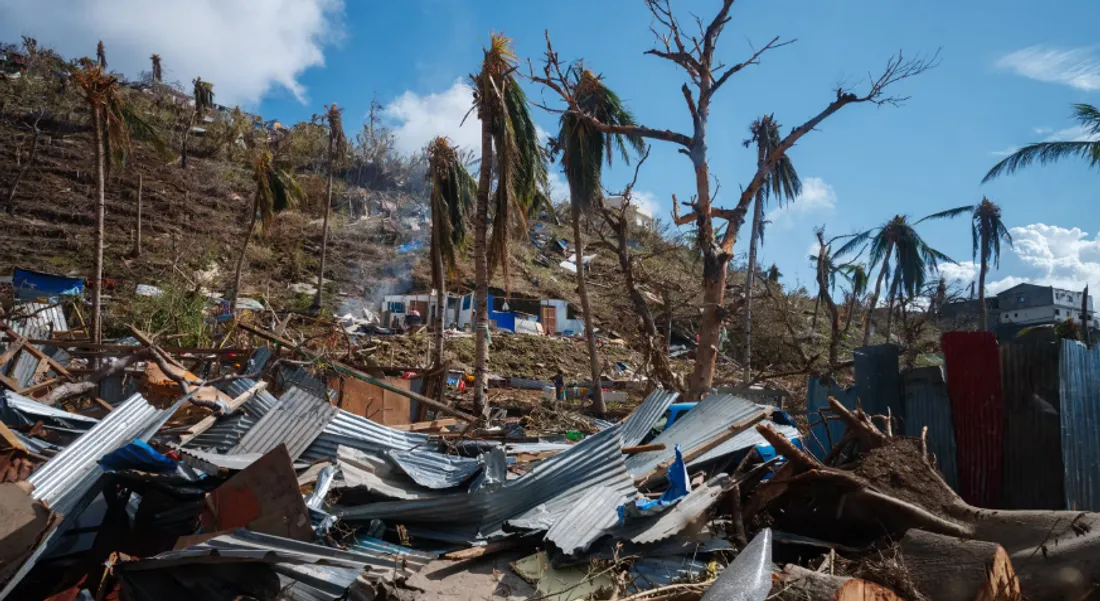 L'île de Mayotte dévastée après le passage du cyclone Chido 