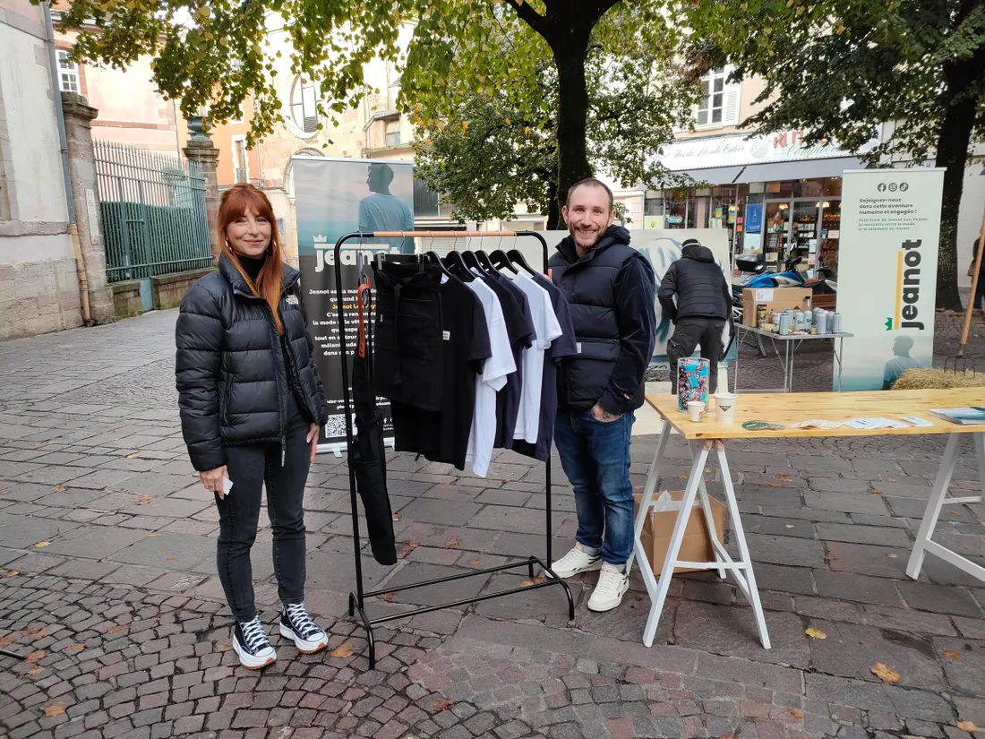 Charlotte Calvinhac et Adam massol, les créateurs de la marque Jeanot