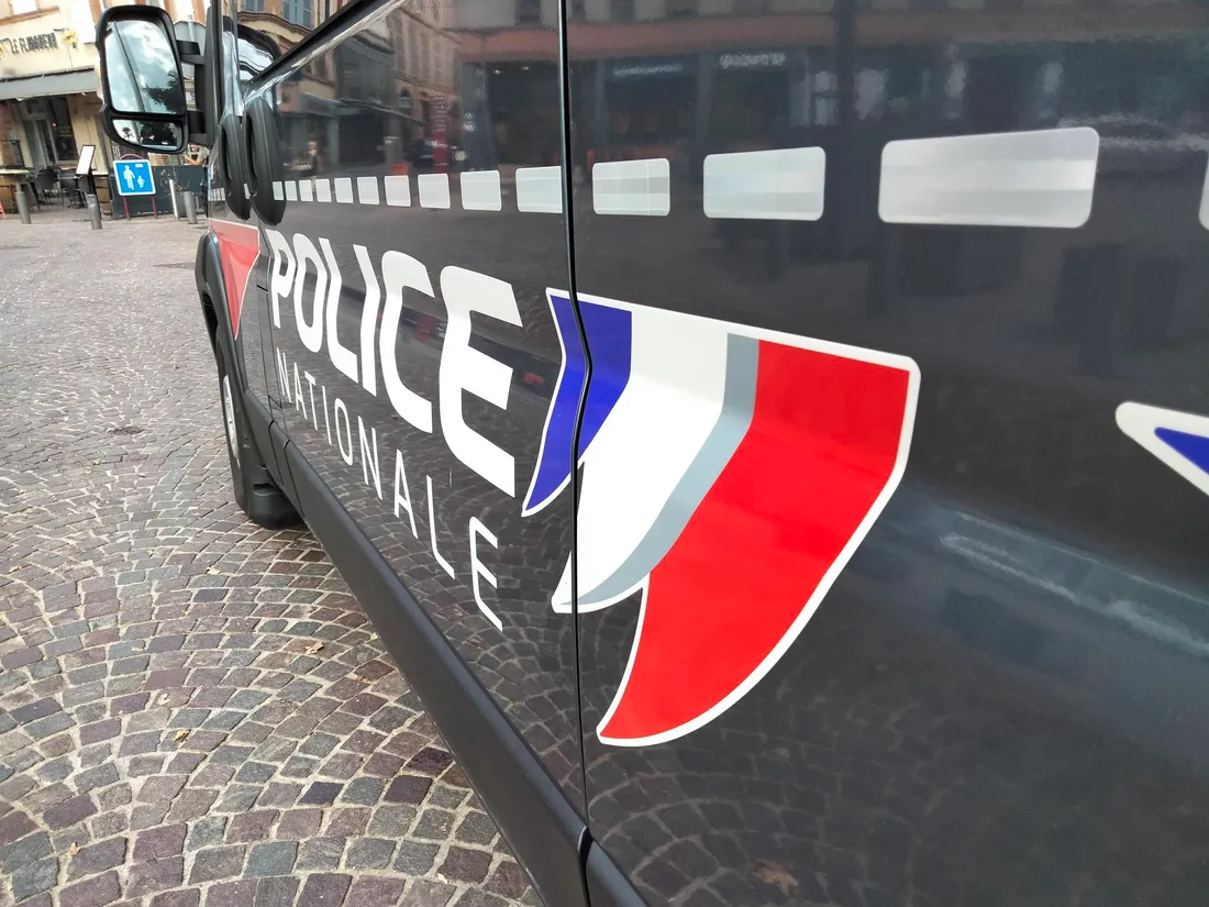 Camion de la Police Nationale - Illustration