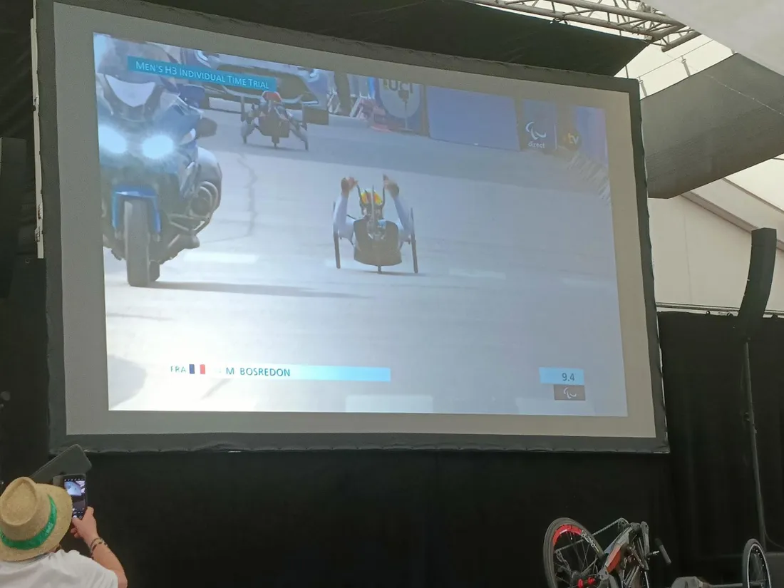 Fan zone Mathieu Bosredon start