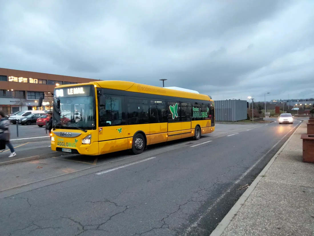 Un des bus du réseau Agglobus à Rodez (Aveyron)