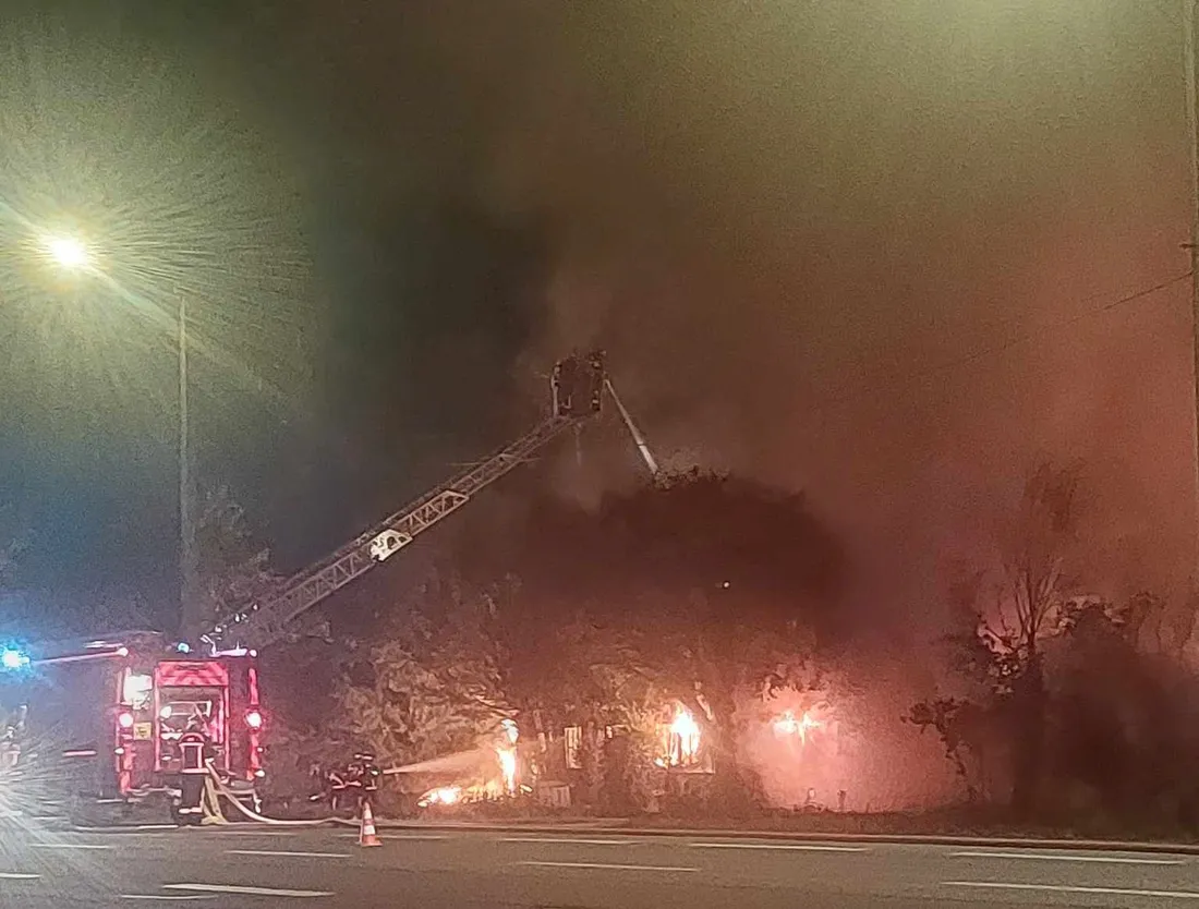 Incendie Albias Les Ateliers du Lys