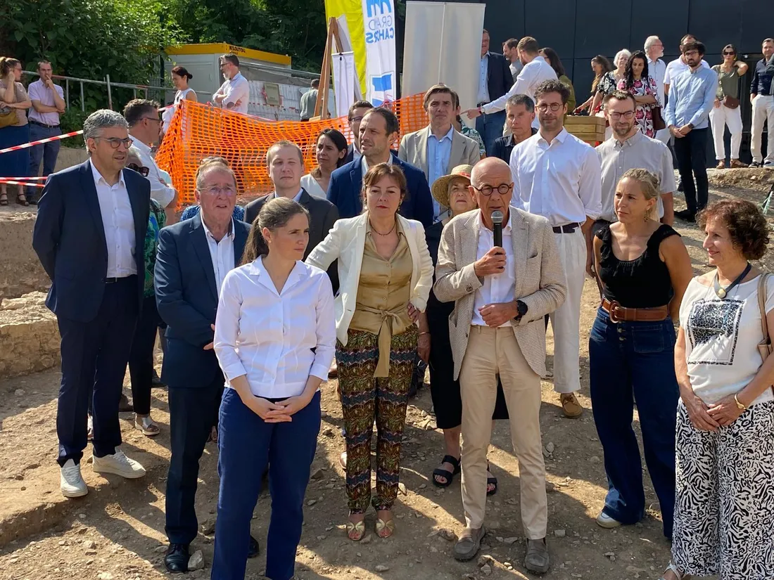 Jean-Luc Marx, le maire de Cahors à la parole devant de nombreux élus