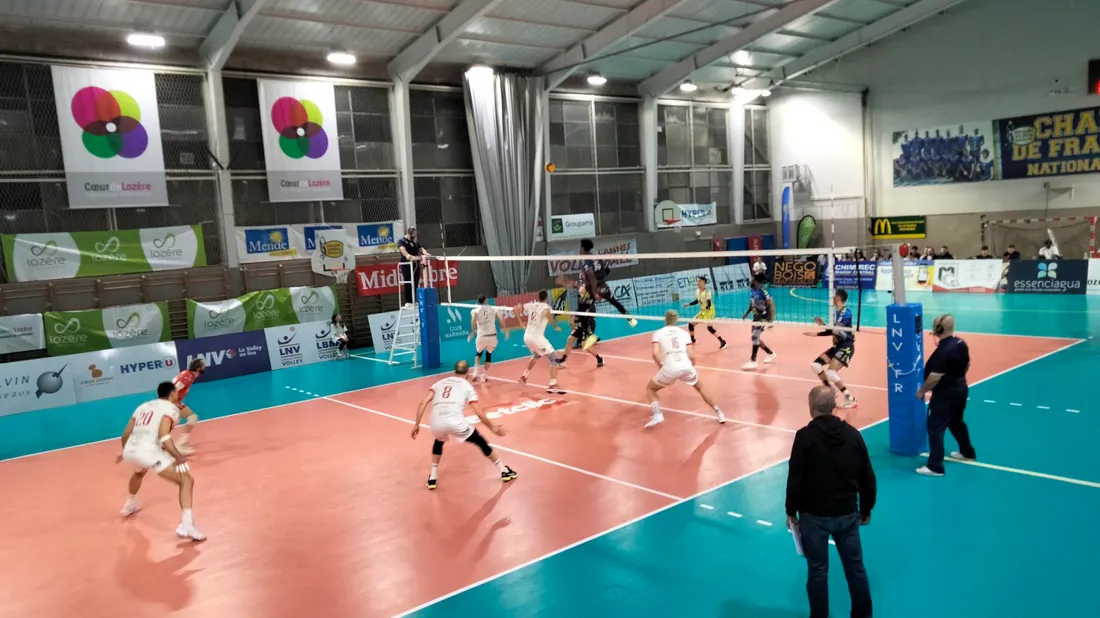 Le Mende Volley Lozère (MVL) en phase finale, une dernière 