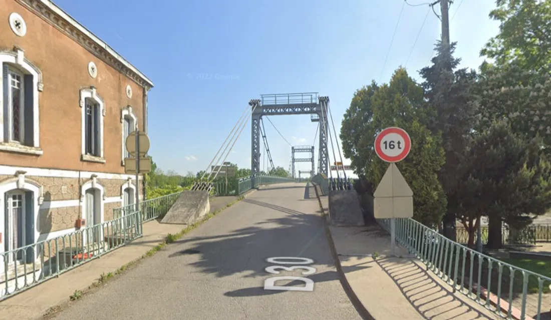 Pont de Lamagistère 