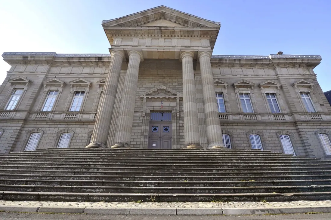 tribunal aurillac