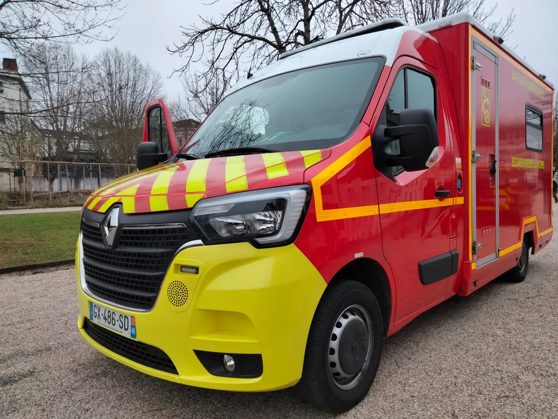 Véhicule des Sapeurs pompiers du Lot 2 