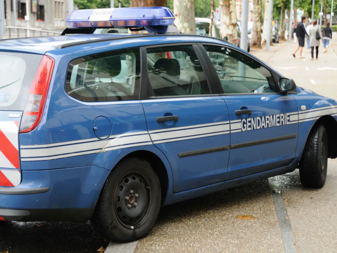 Gendarme-2.jpg
