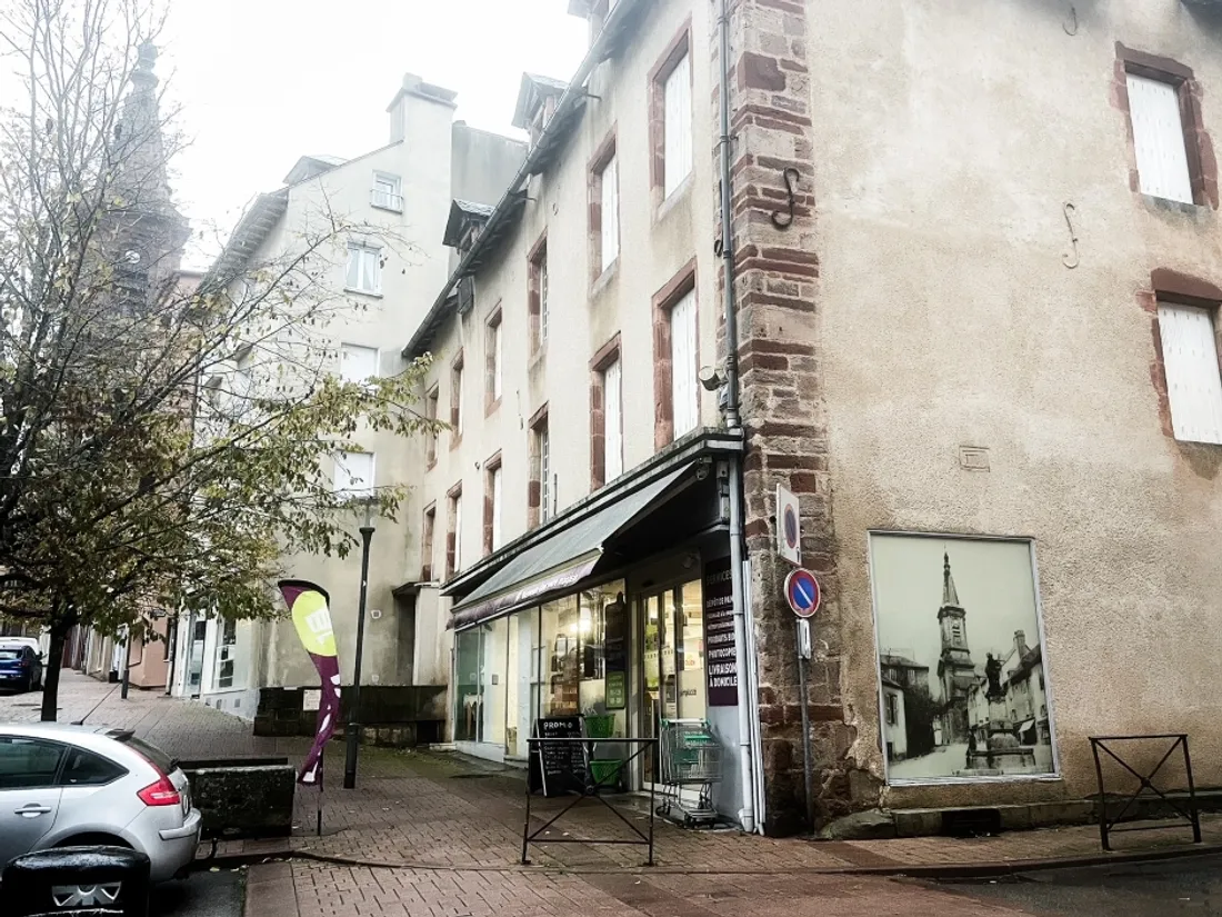 Epicerie Proxi, place de la Madeleine à Rodez (12)