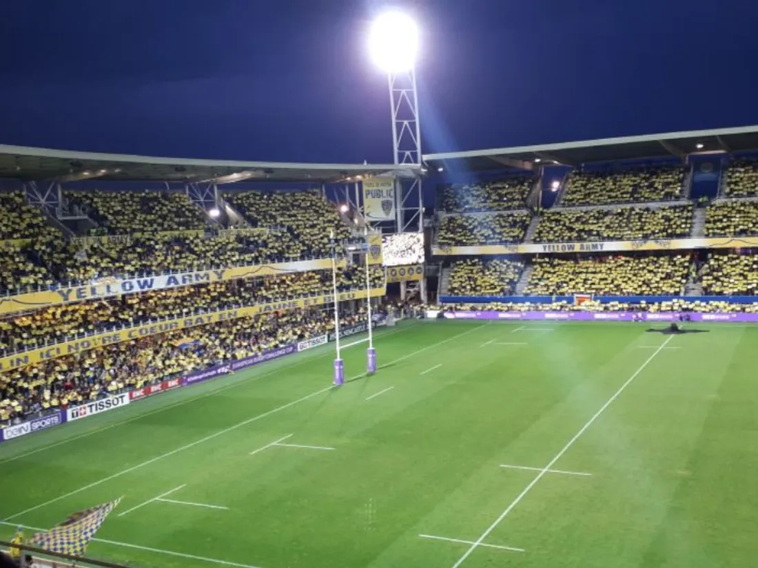 Le stade Michelin et sa Yellow Army à Clermont-Ferrand (Puy-de-Dôme).