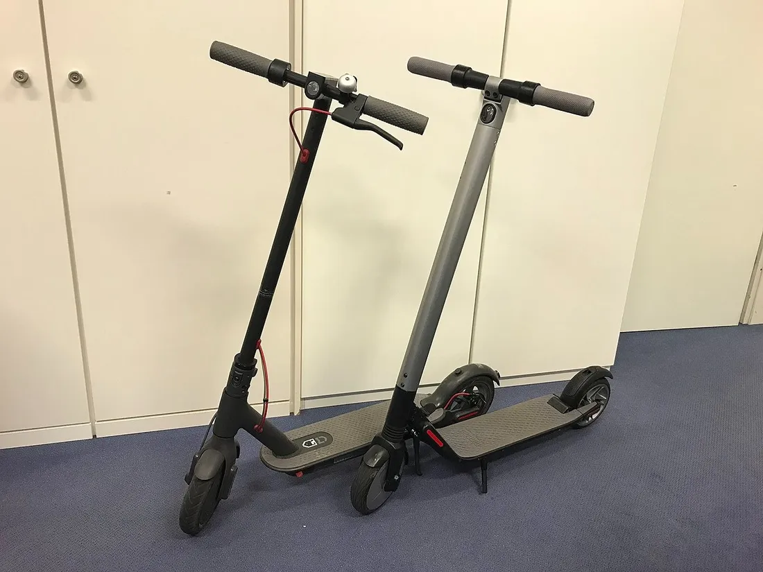 Des trottinettes électriques, illustration