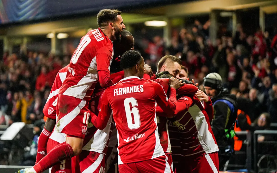 Brest verra au moins les 16es de finale de la Ligue des champions. 