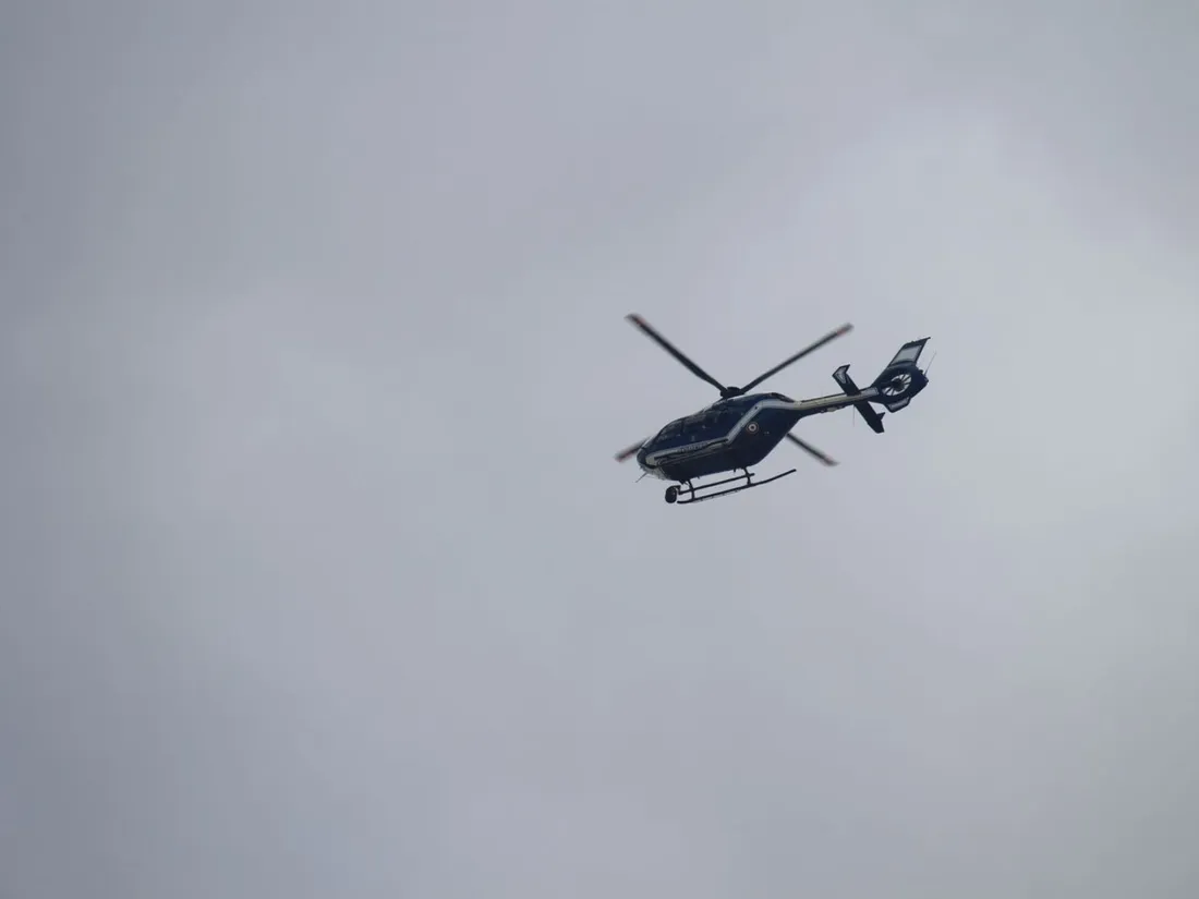 Un hélicoptère de la gendarmerie