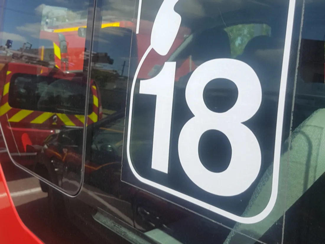 Un véhicule de pompiers, illustration