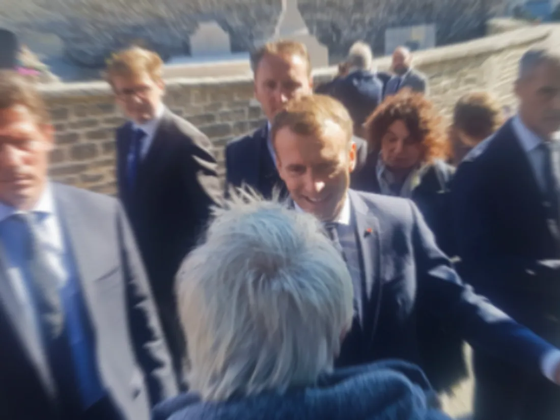 Emmanuel Macron lors d'un déplacement à Colombey-les-Deux-Eglises, archives