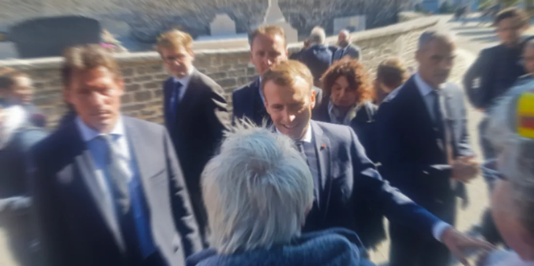 Emmanuel Macron lors d'un déplacement à Colombey-les-Deux-Eglises, archives