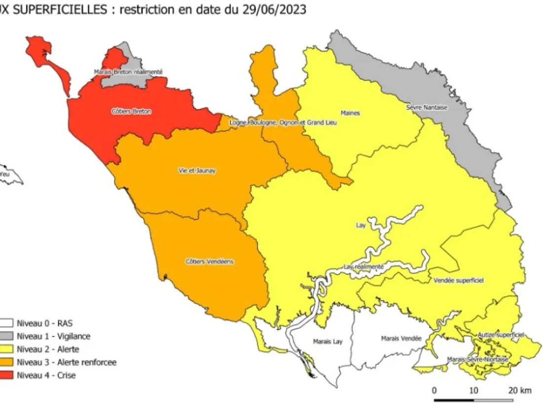 Carte des restrictions sur les eaux superficielles en Vendée, capture d'écran
