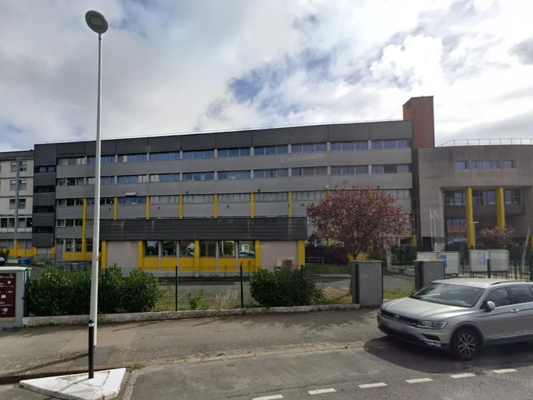 Le lycée Jean-Perrin de Rezé