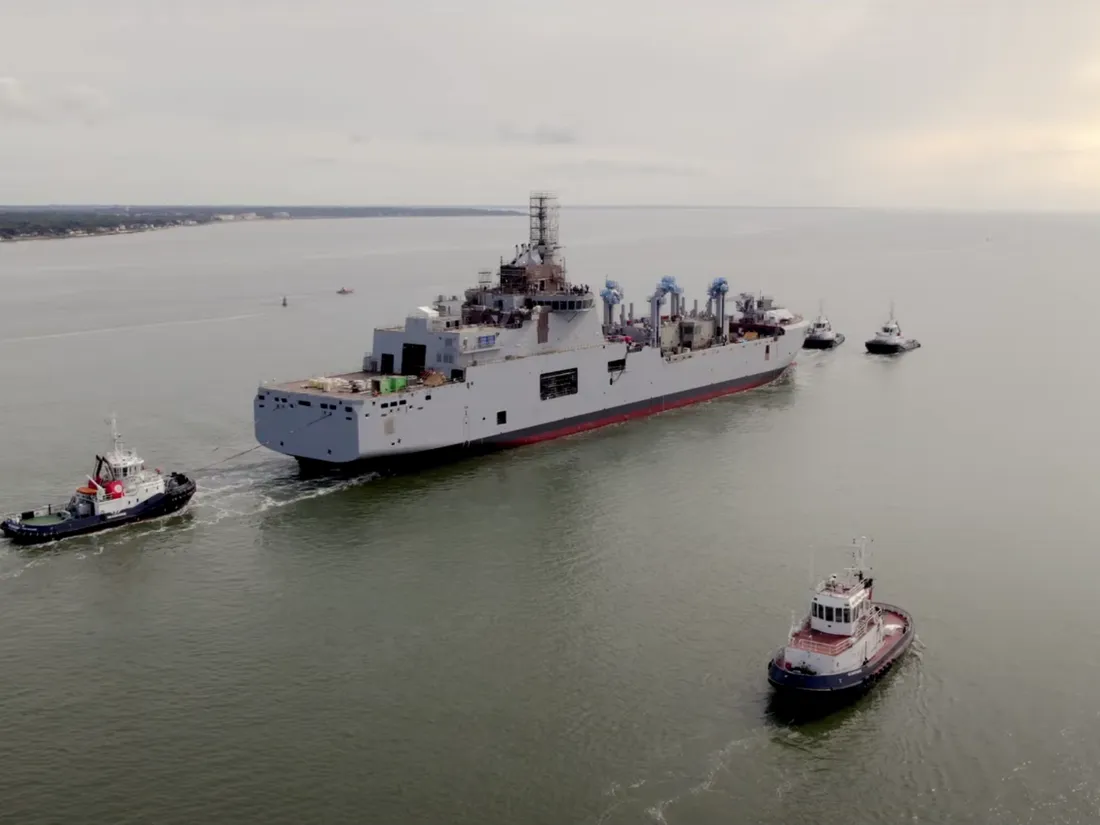 Saint-Nazaire : deux navires en essais en mer pendant les vacances de Pâques