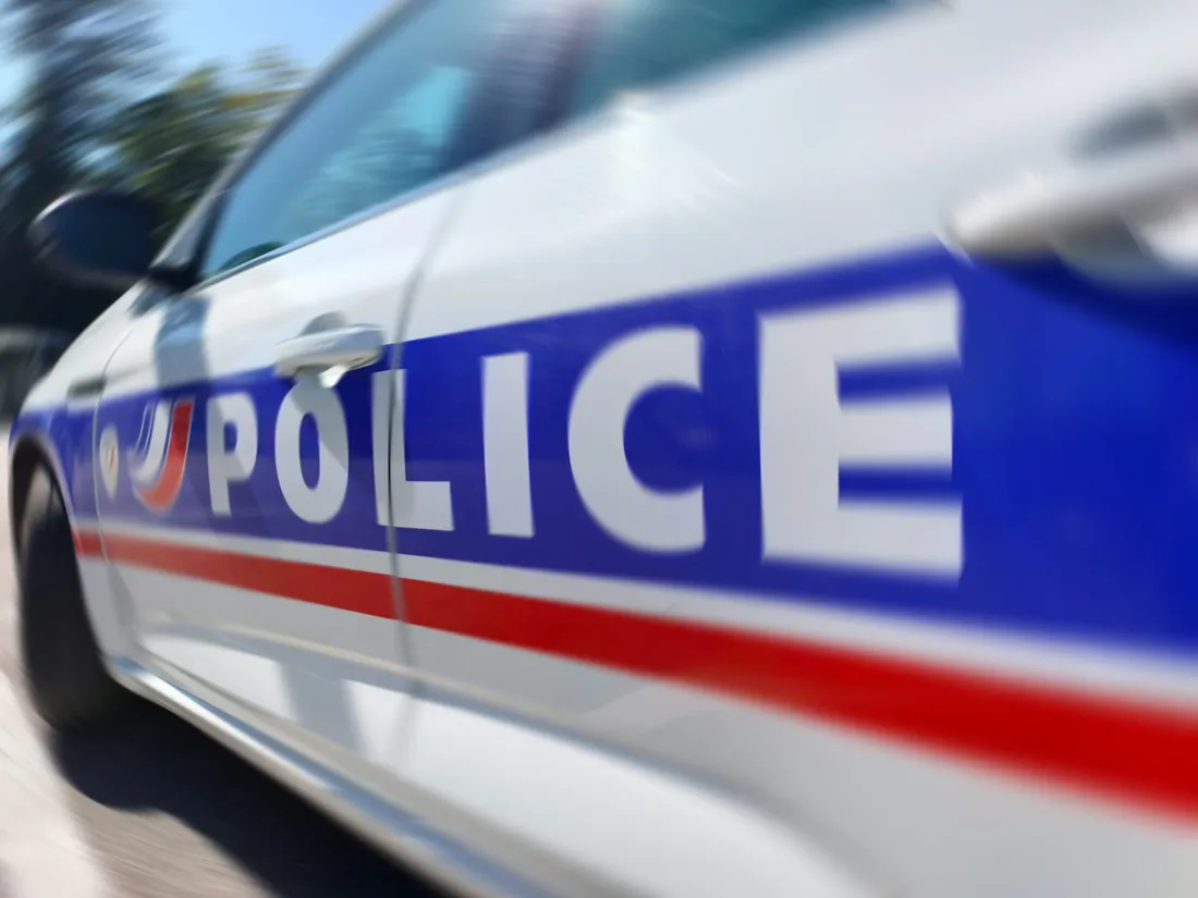 Un véhicule de police, illustration