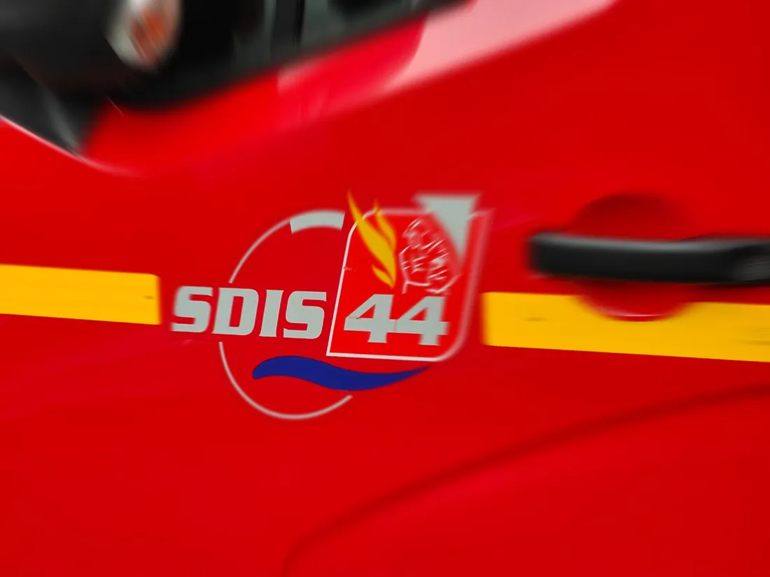 Un véhicule des pompiers, illustration