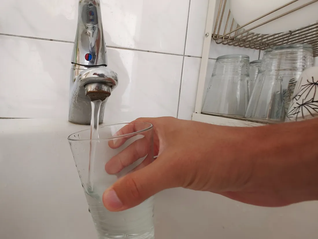 De l'eau au robinet (illustration)