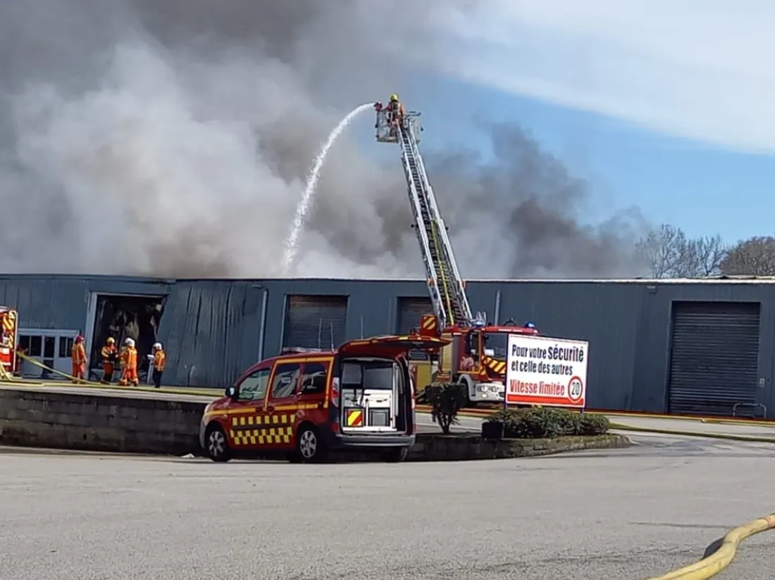Un photo de l'incendie