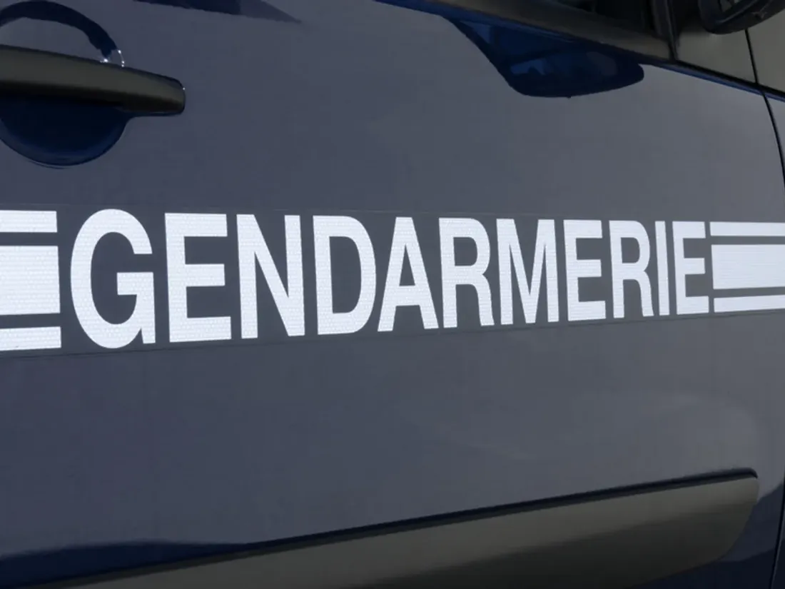 Voiture de gendarmerie