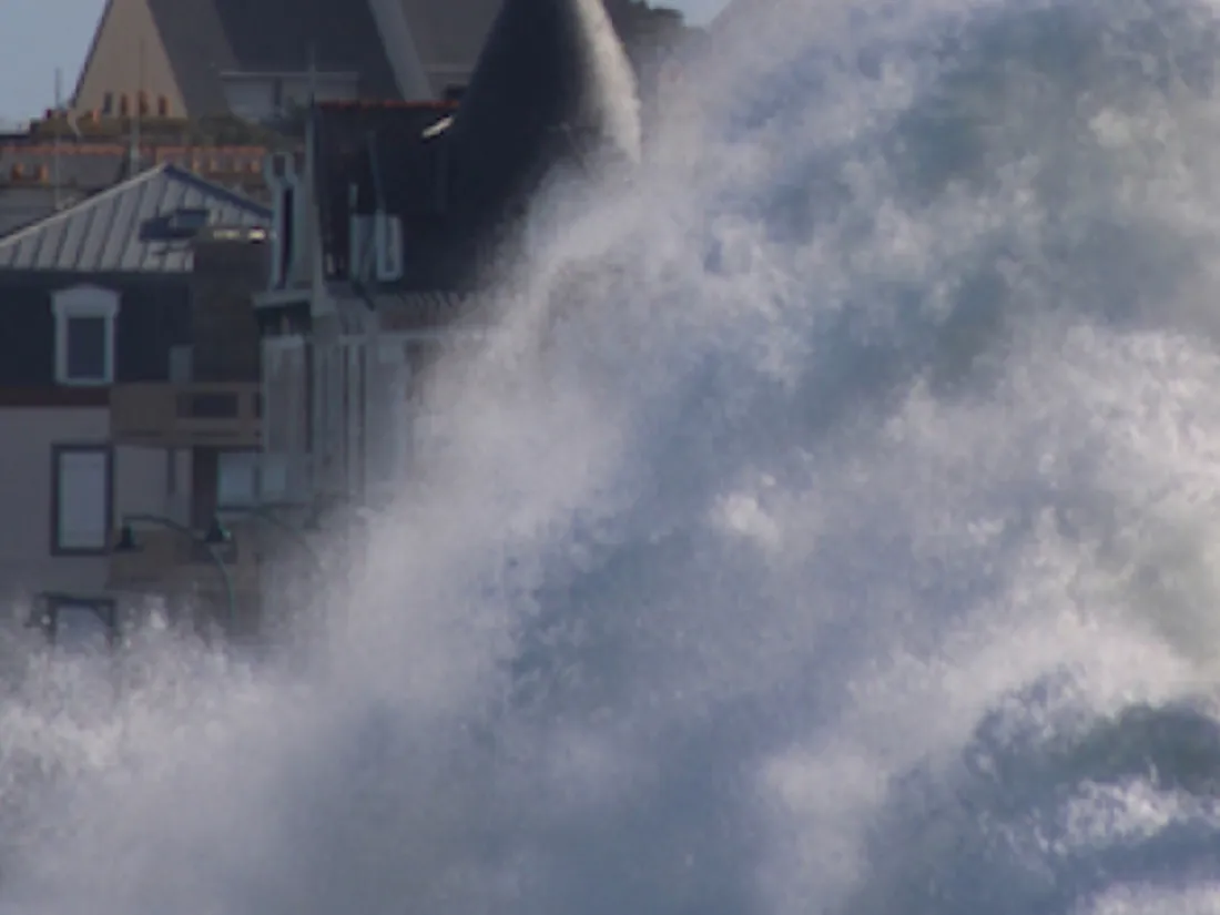 Tempête Kirk : des vents violents et des risques de submersion marine sur la façade Atlantique  