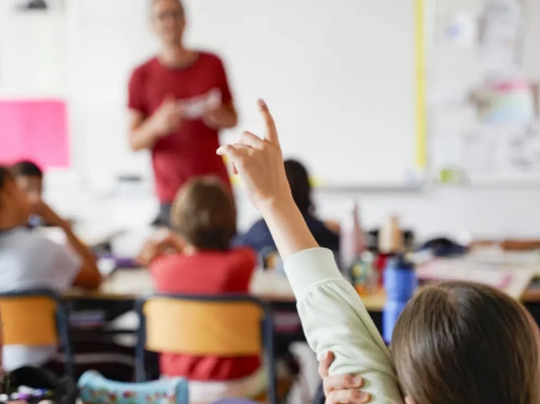 Les cours sont annulés pour les collégiens et lycéens jusqu’à 10h ce lundi 16 octobre 2023