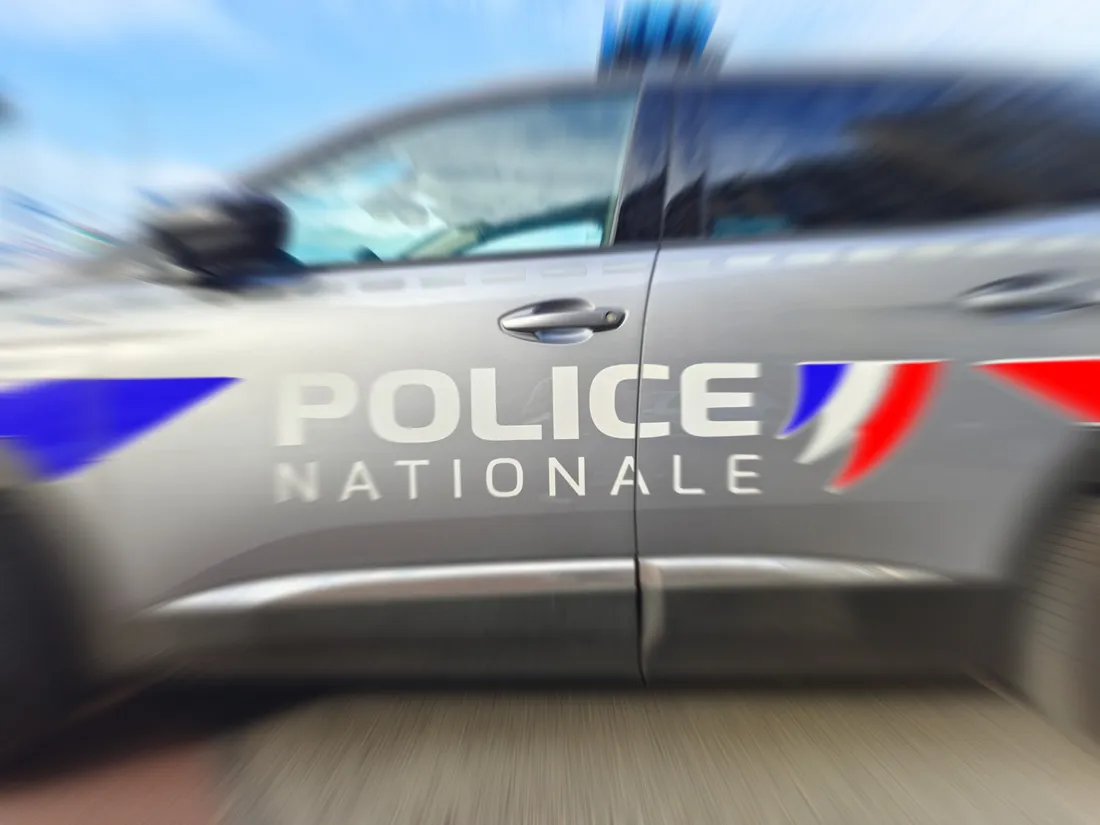 Une voiture de police, illustration