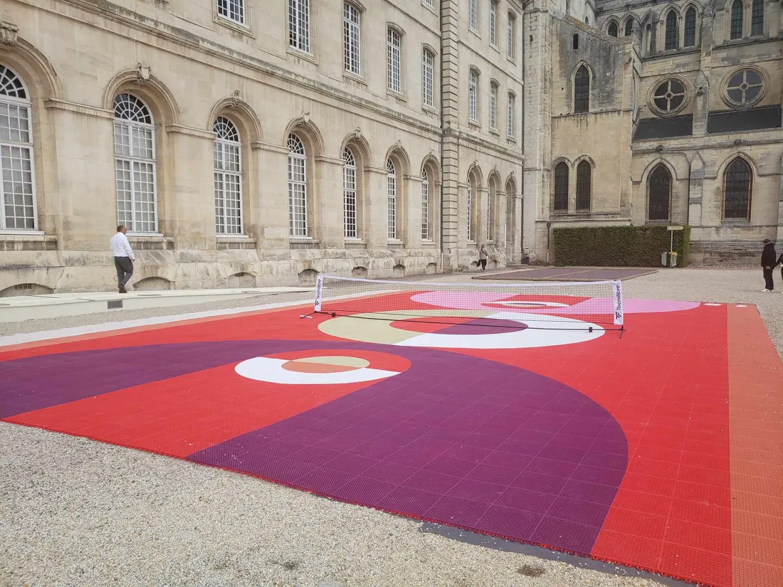 Terrain de mini-tennis