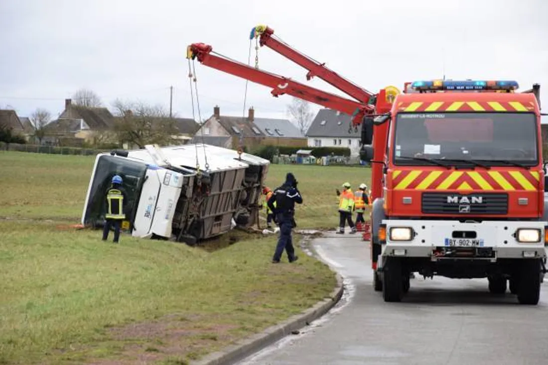 Accident d'autocar à Jallans