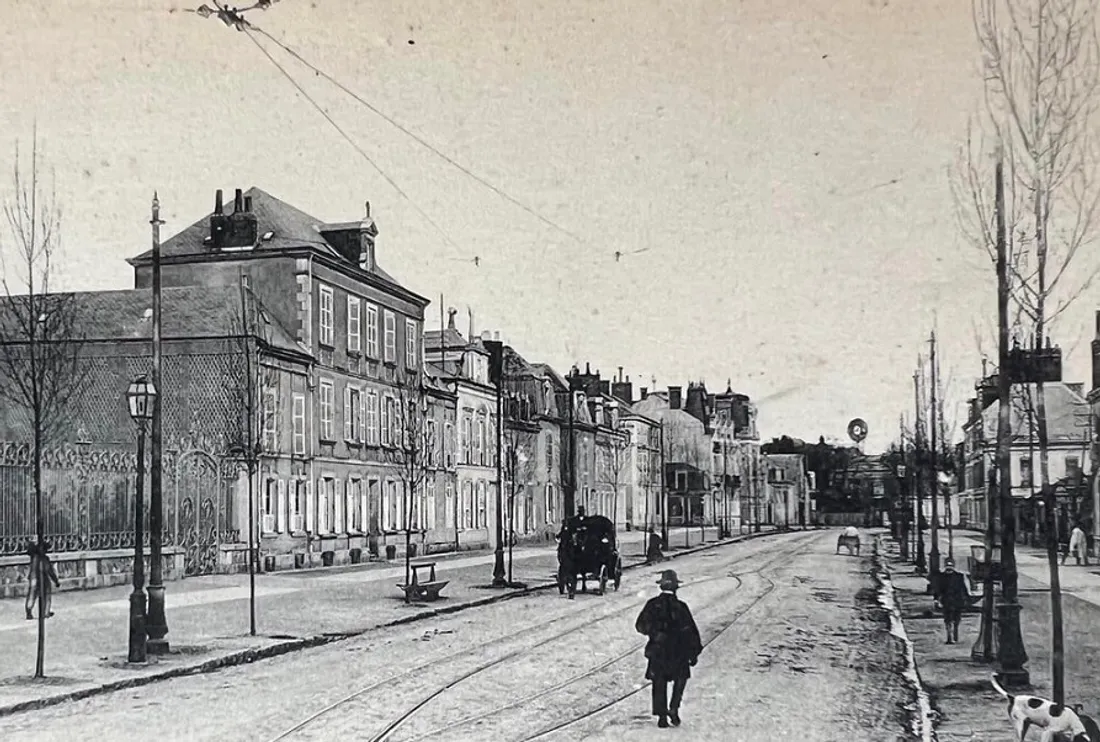 Au Mans, l'avenue de Paris dans les années 1900... qui allait devenir avenue Bollée