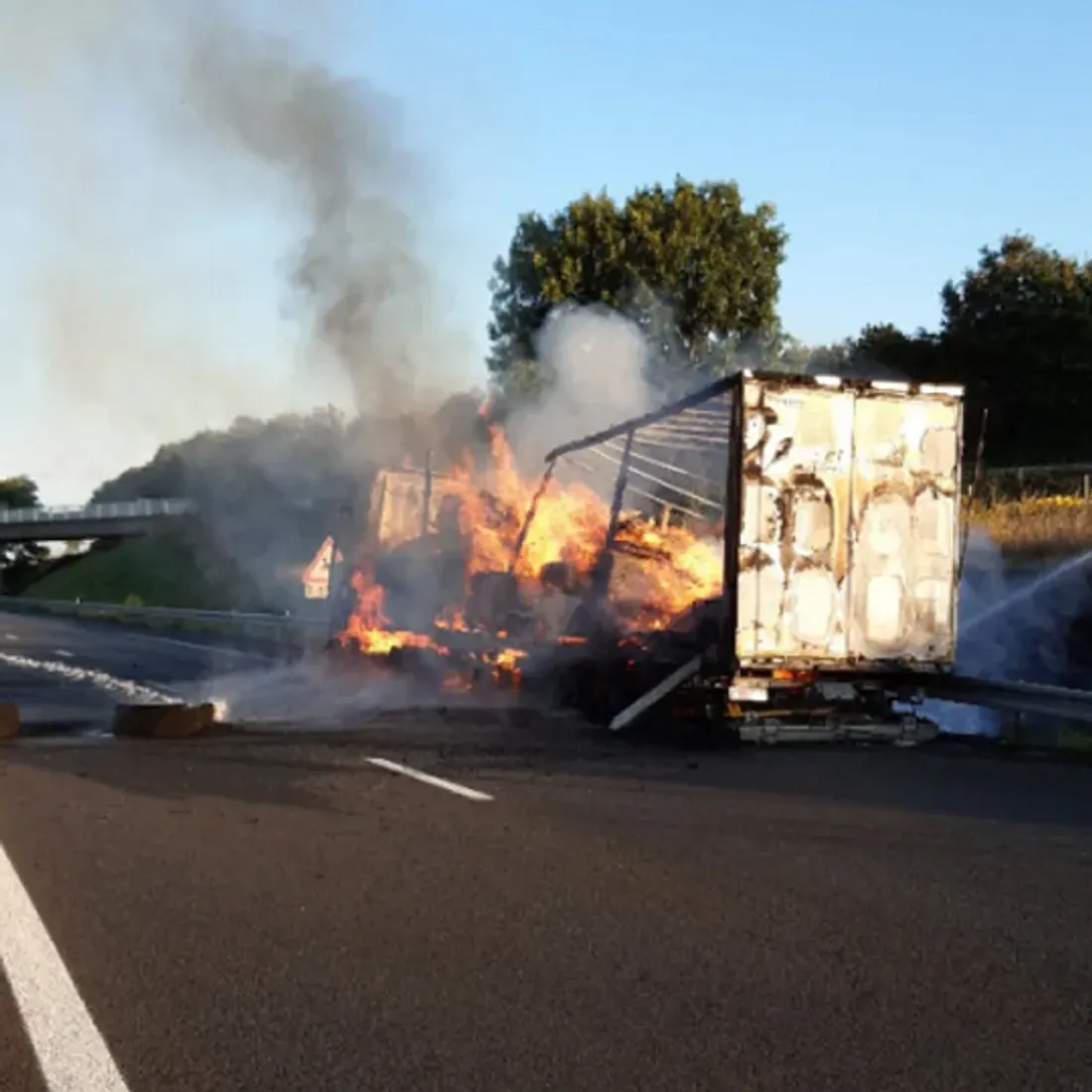 Camion en feu sur l'A81 ce mercredi 28 août 2024