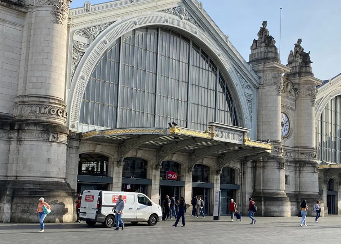 A Tours, la gare