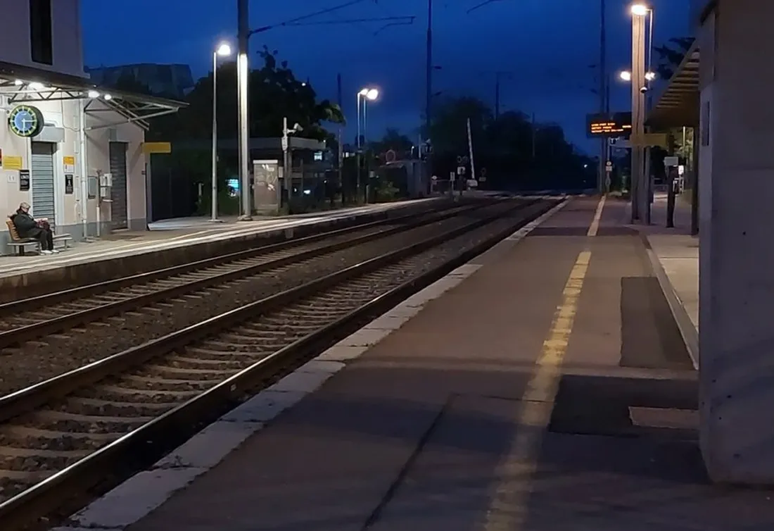 Une dizaine de voyageurs incommodée par une substance inconnue dans le TGV.