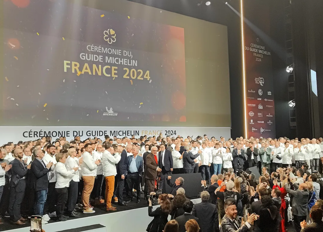 La cérémonie de dévoilement du palmarès Michelin 2024 à Tours le 18 mars.