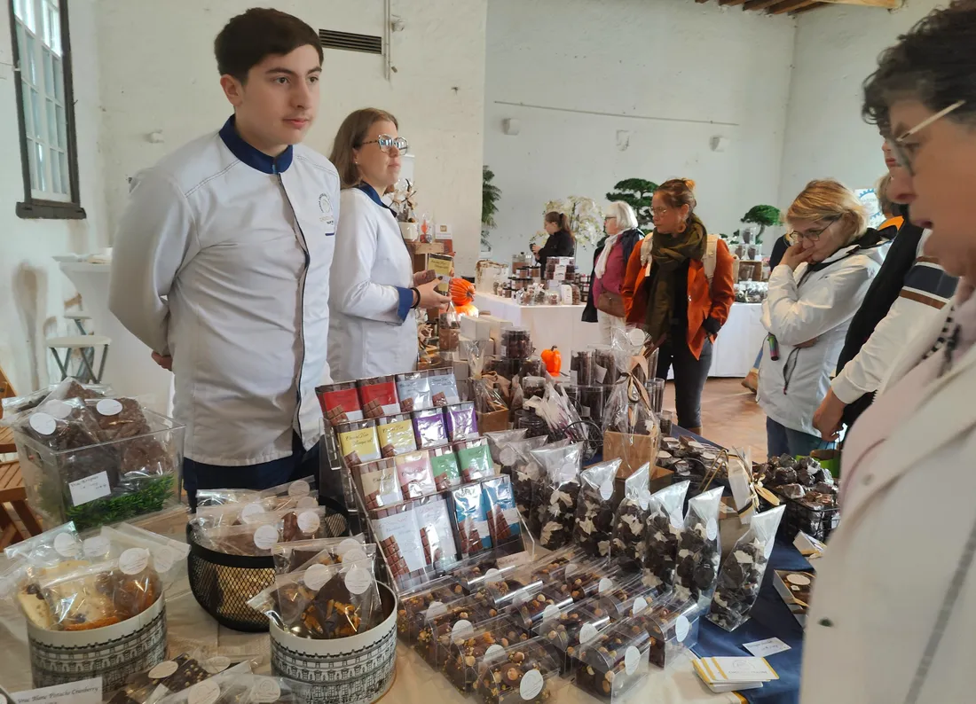 Des chocolatiers venus de toute la région ce dimanche 20 octobre à Villesavin.