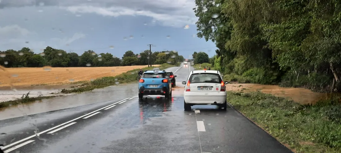 A Cossé-le-Vivien, il est tombé 107 mm de pluie en 1 heure.