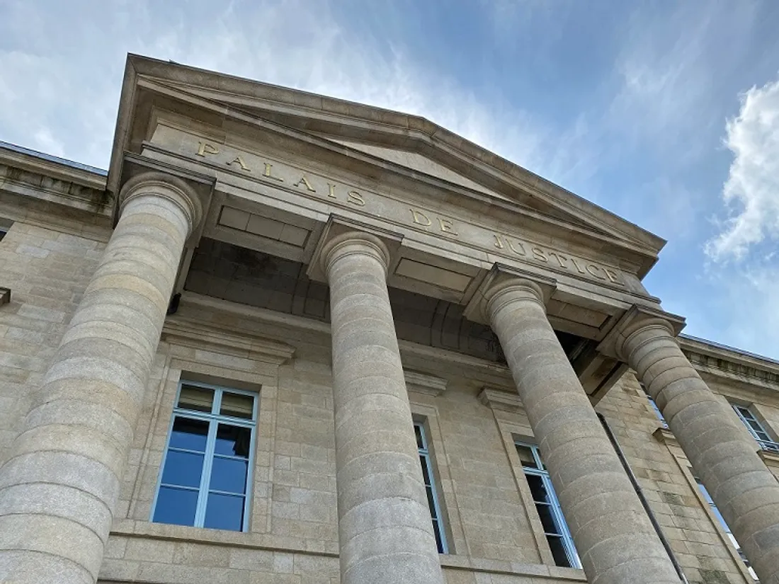 A Alençon, le palais de justice